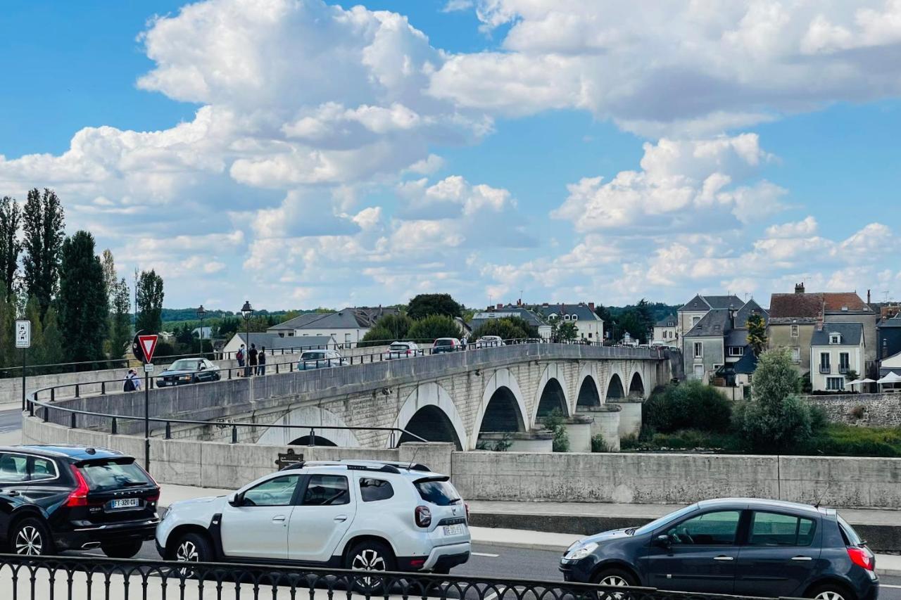 Splendid Apartment At The Foot Of The Castle Of Amboise - View Of The Loir Exteriér fotografie
