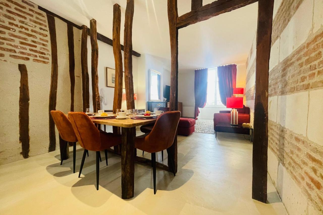 Splendid Apartment At The Foot Of The Castle Of Amboise - View Of The Loir Exteriér fotografie