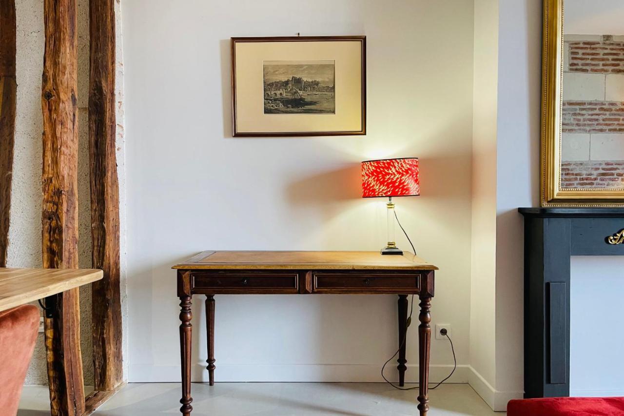 Splendid Apartment At The Foot Of The Castle Of Amboise - View Of The Loir Exteriér fotografie